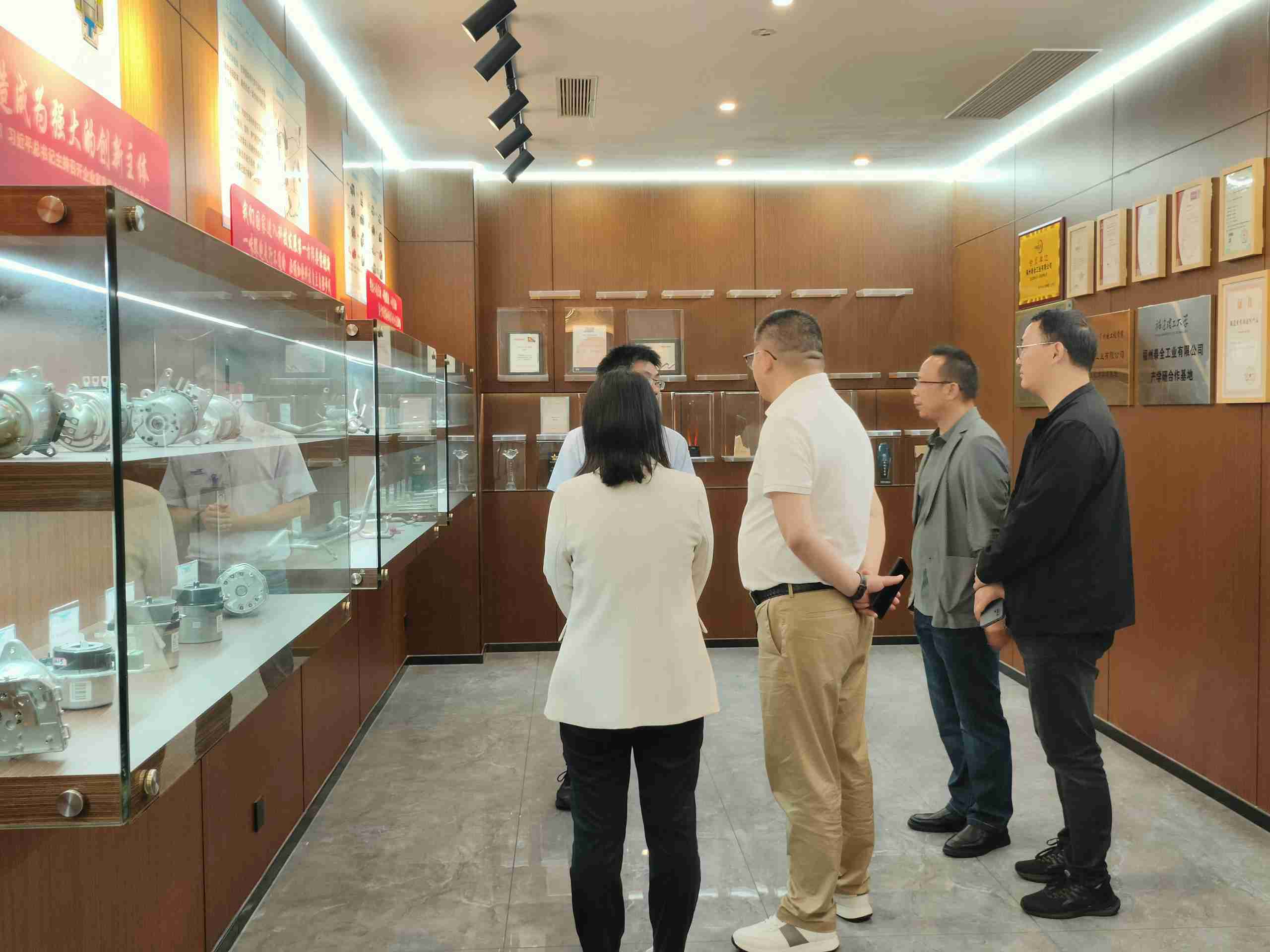 ��ҳ-�������ǲ��ֻ���