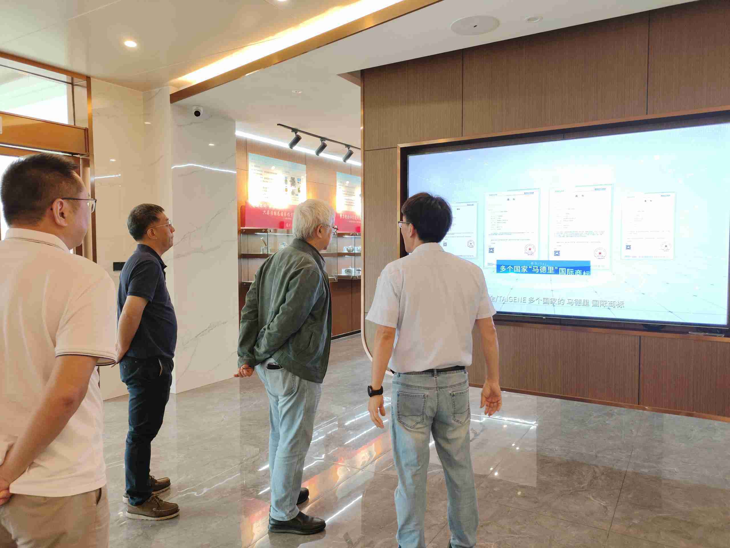 ��ҳ-�������ǲ��ֻ���