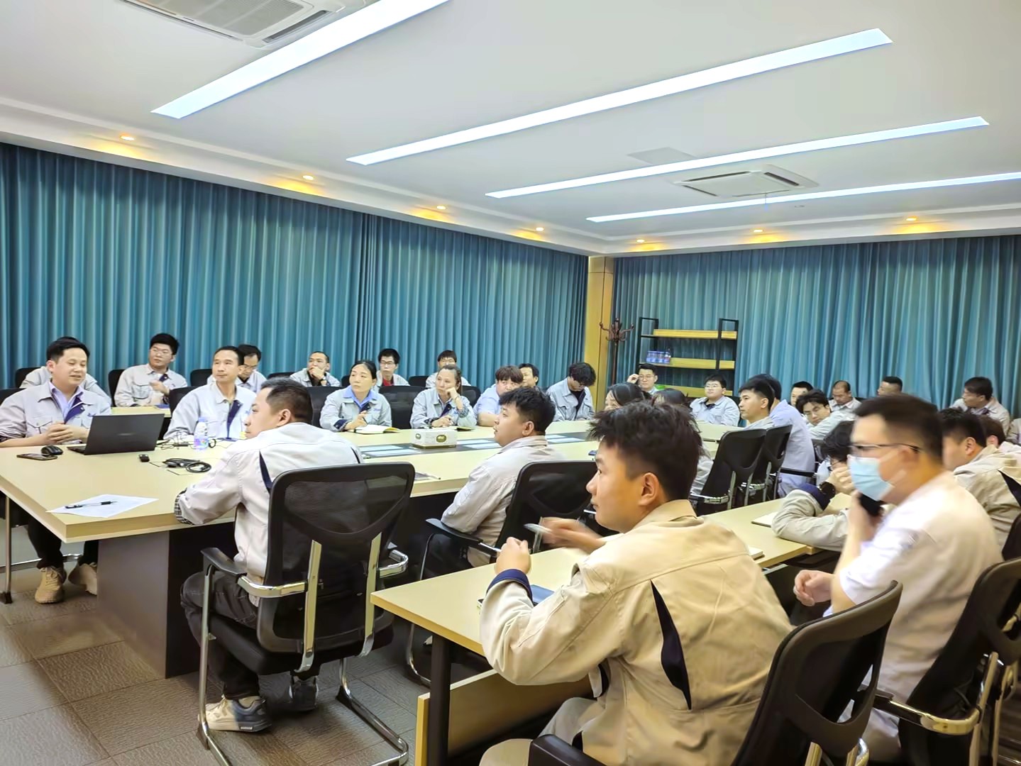 ��ҳ-�������ǲ��ֻ���